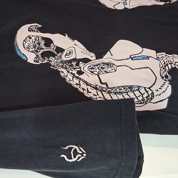 Cyberdog - Picture 3 of 5